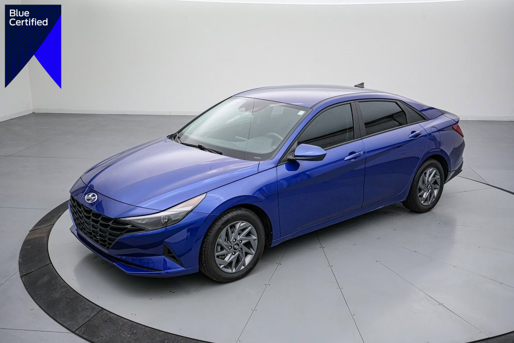 Used 2023 Hyundai Elantra SEL w/ Cargo Package