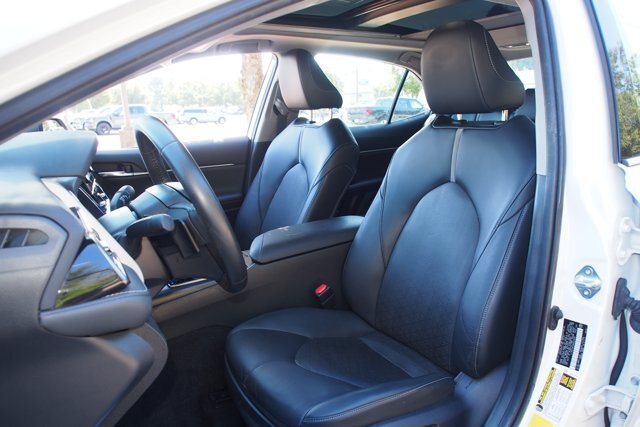 Used 2022 Toyota Camry XSE FWD image 18