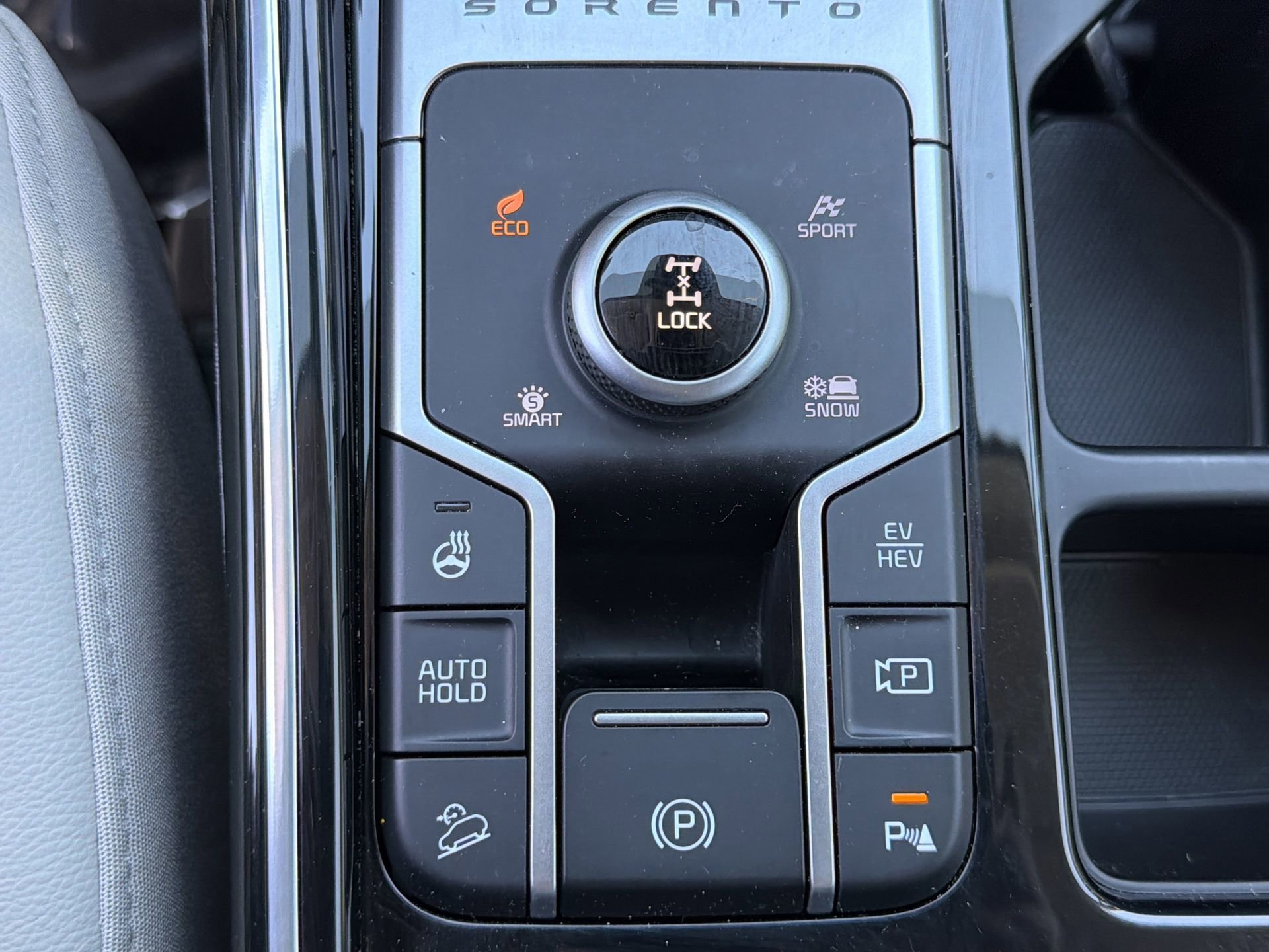 Used 2023 Kia Sorento SX Prestige image 21