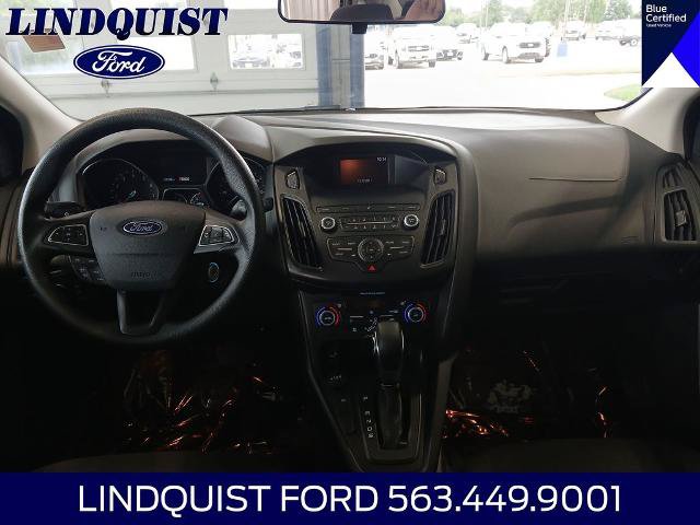 Certified 2018 Ford Focus SE FWD image 16