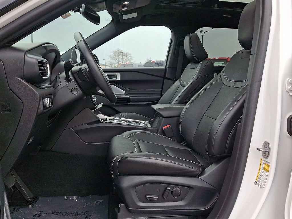 Certified 2023 Ford Explorer ST w/ Equipment Group 401A image 14