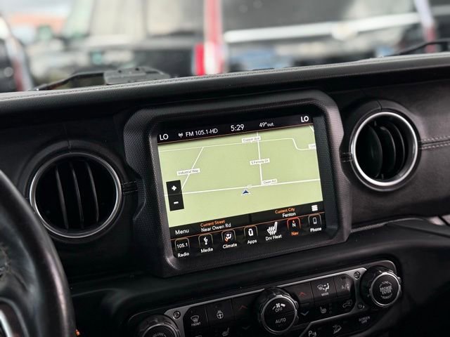 Used 2019 Jeep Wrangler Unlimited Sahara w/ Advanced Safety Group video 3