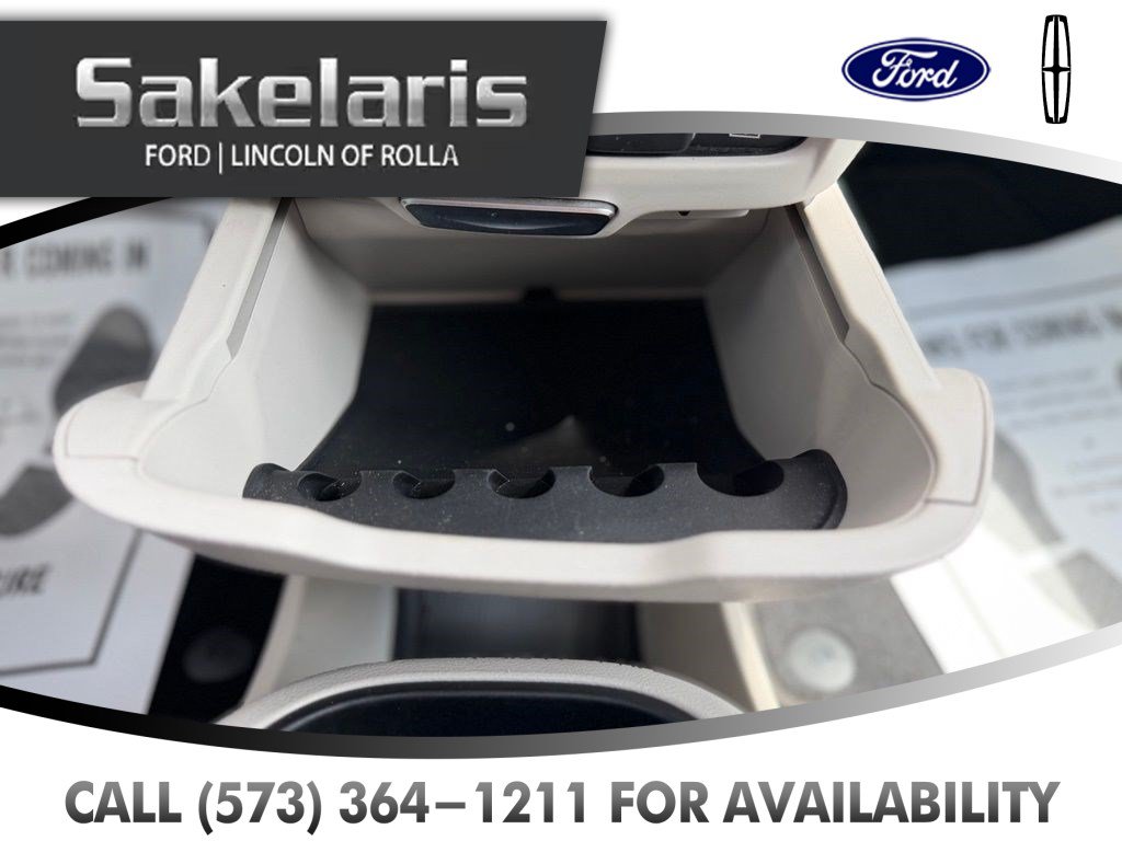 Used 2022 Chrysler Pacifica Touring-L FWD image 29