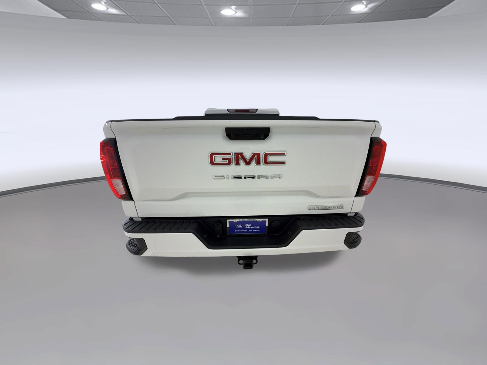 Used 2024 GMC Sierra 1500 Elevation AWD/4WD image 10