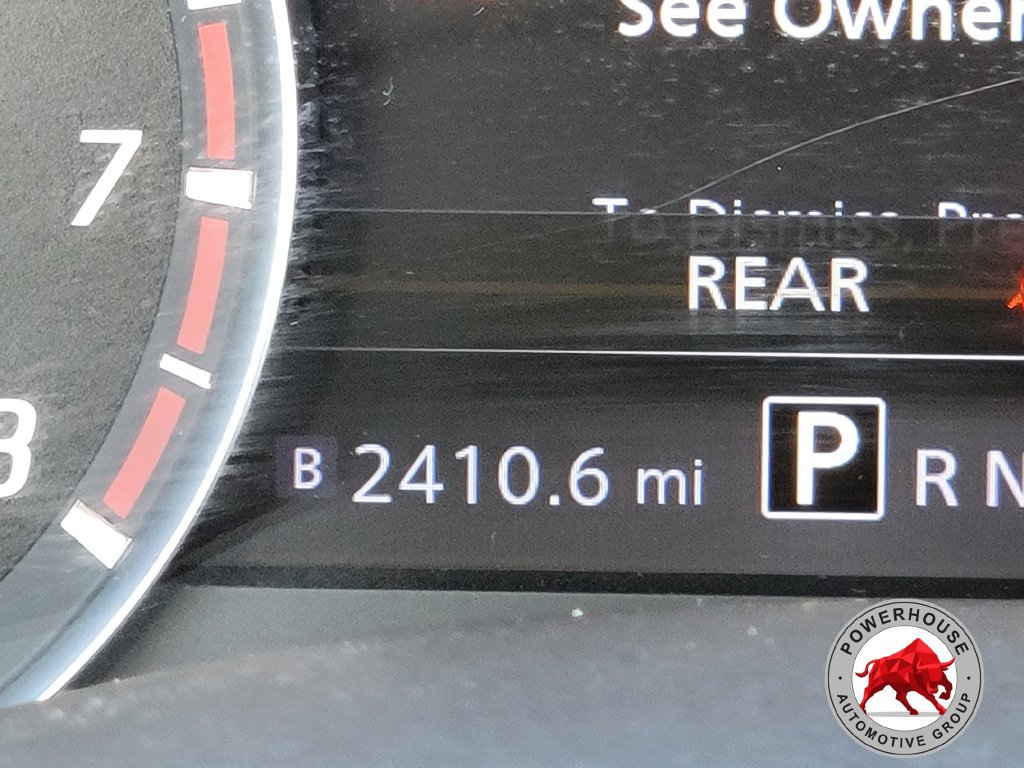Used 2024 Nissan Titan SV w/ SV Convenience Package RWD image 34