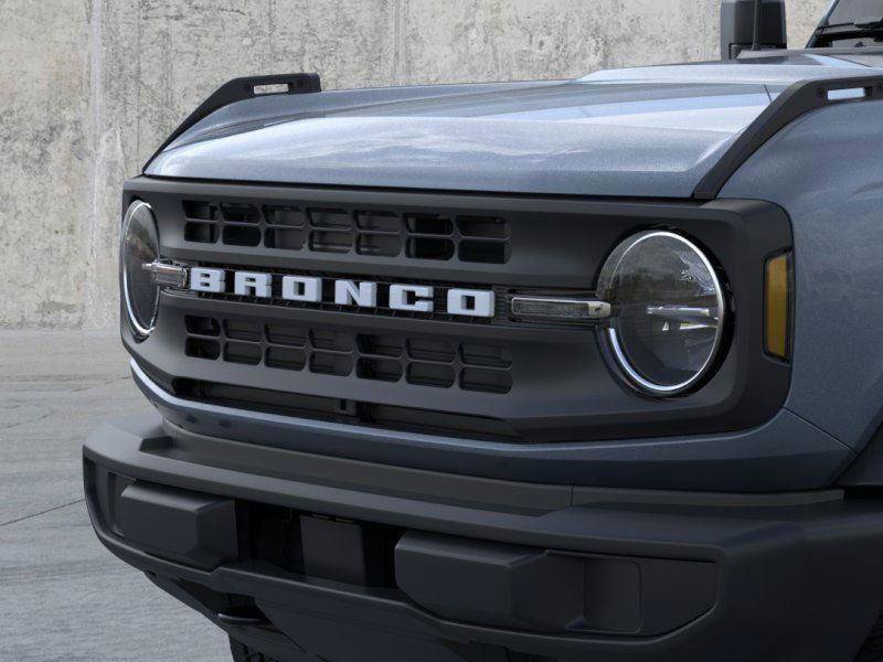 Certified 2025 Ford Bronco 4-Door AWD/4WD image 19