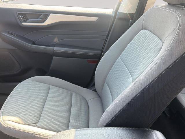 Certified 2022 Ford Escape S AWD/4WD image 19