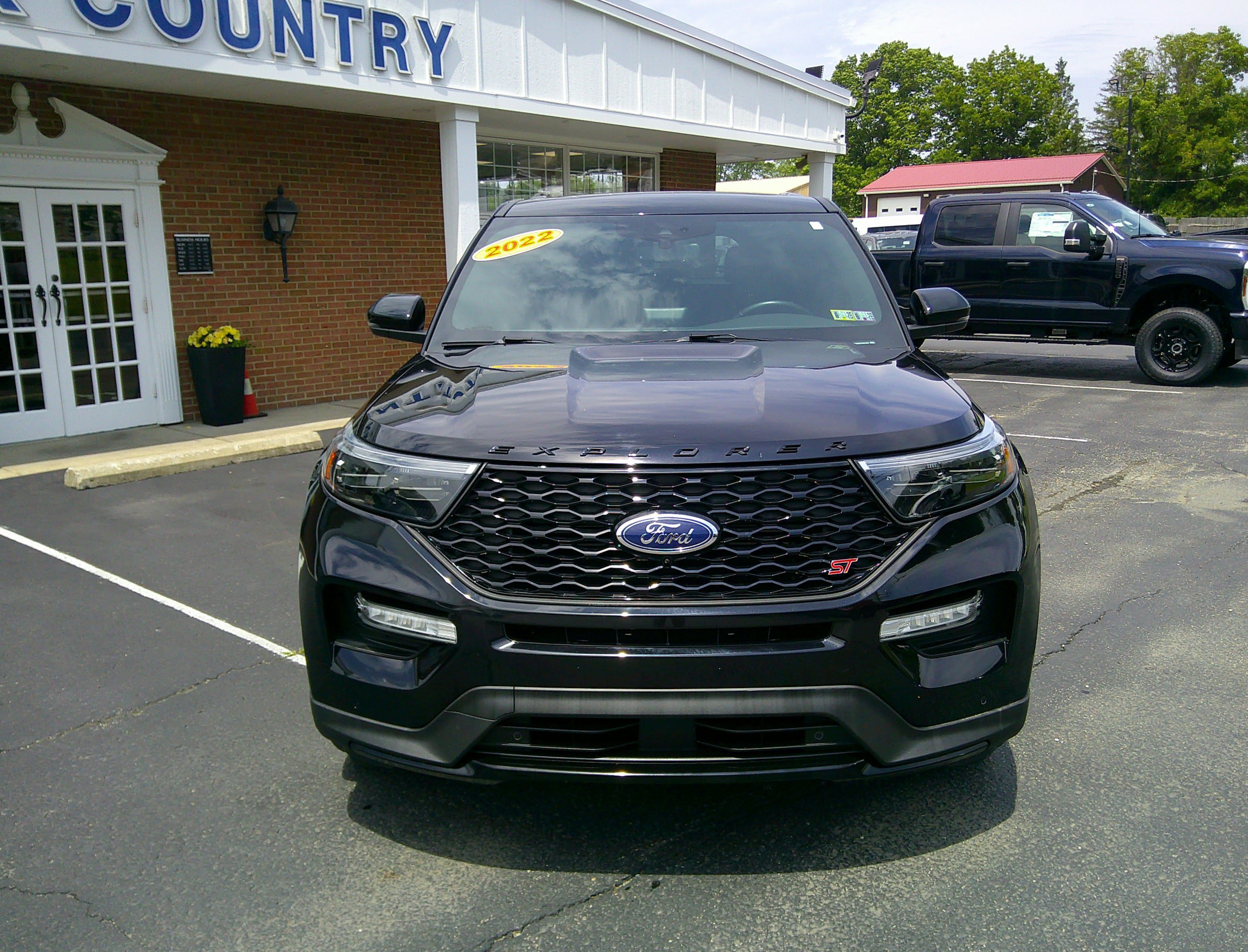 Certified 2022 Ford Explorer ST w/ Equipment Group 401A AWD/4WD image 3