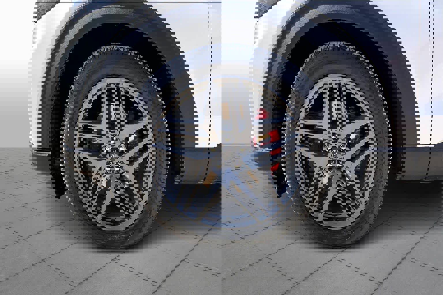 Certified 2025 Ford Explorer ST image 11