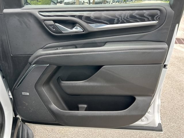 Used 2023 GMC Yukon Denali AWD/4WD image 34