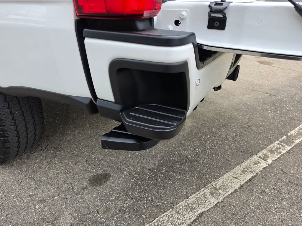 Certified 2024 Ford F350 Platinum image 45