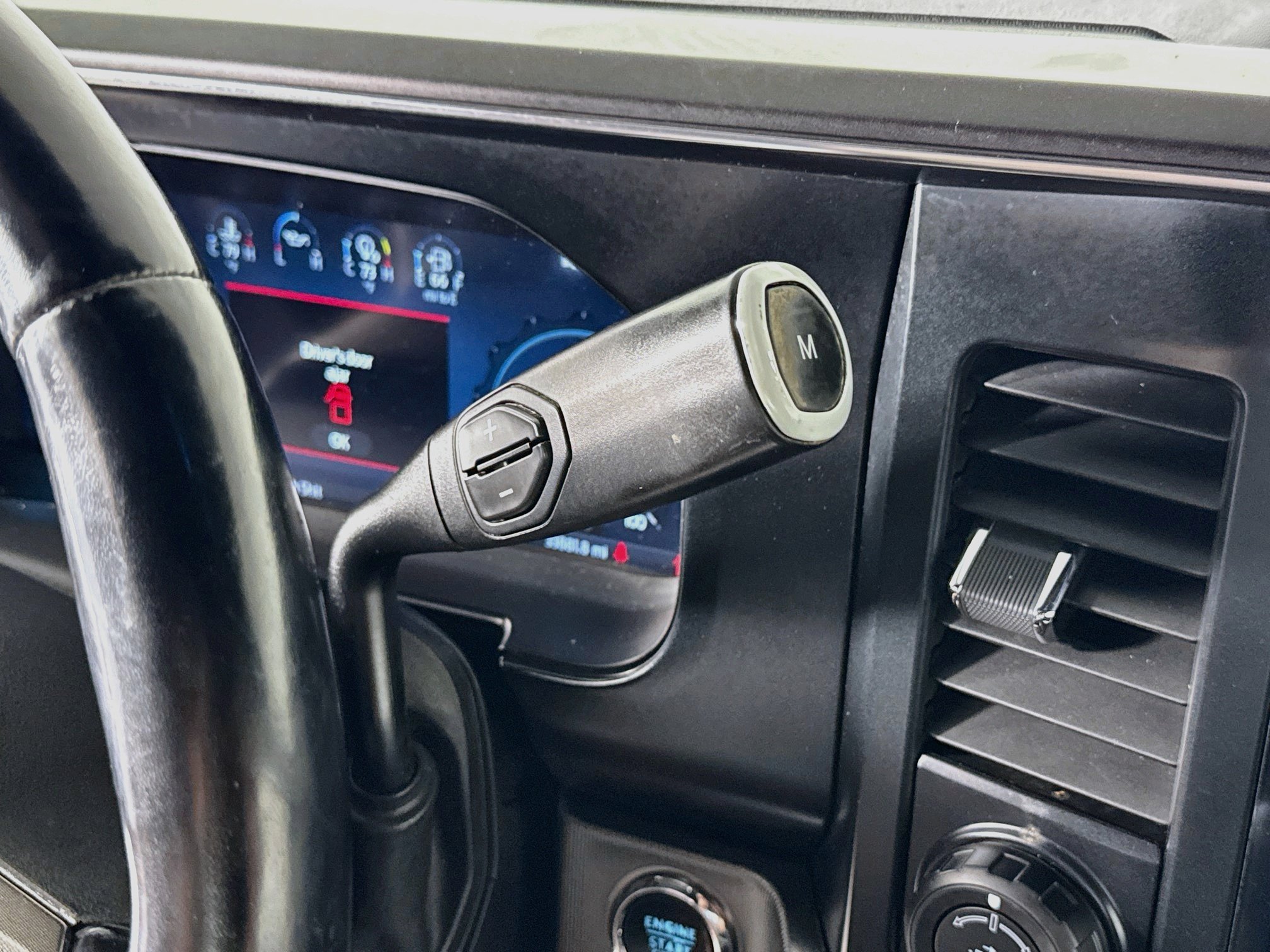 Certified 2024 Ford F250 Platinum AWD/4WD image 17