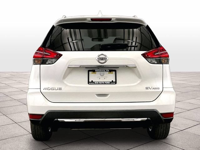 Used 2018 Nissan Rogue SV AWD/4WD image 4