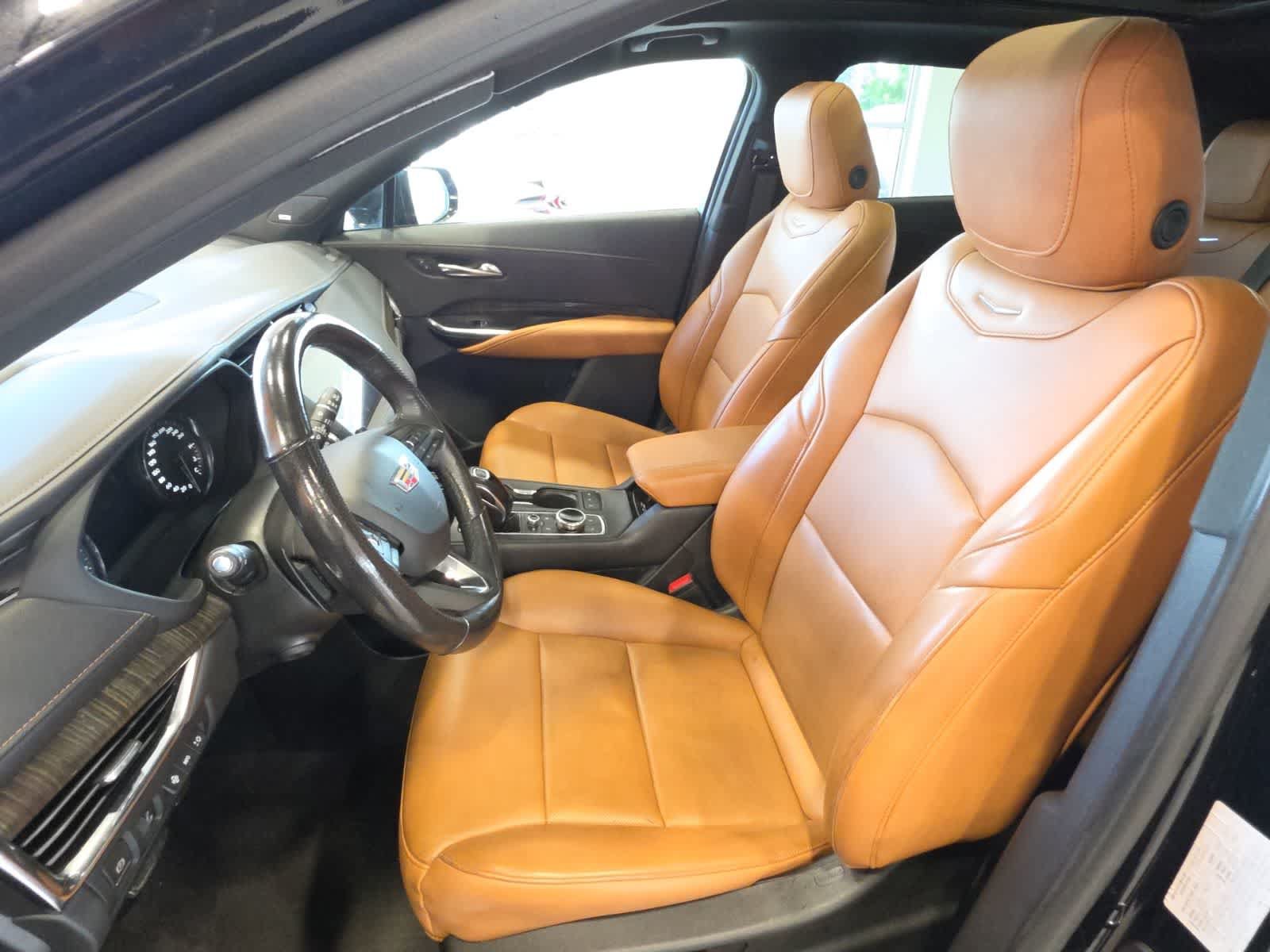 Used 2019 Cadillac XT4 Sport AWD/4WD image 15