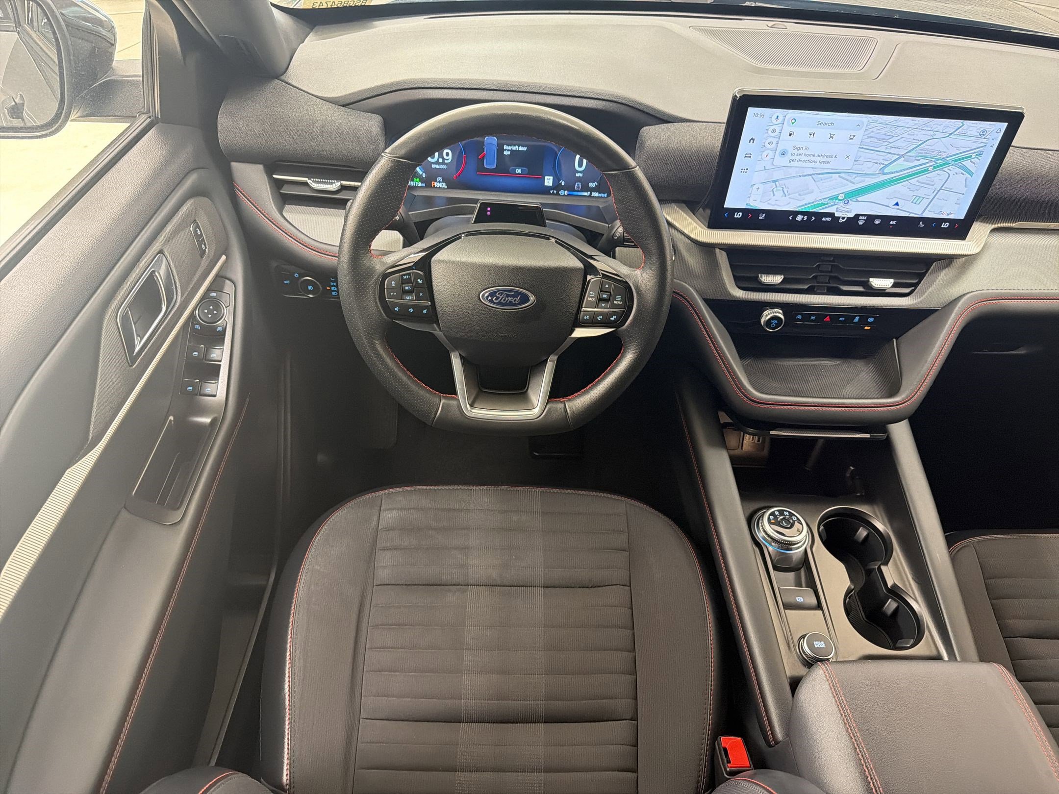 Certified 2025 Ford Explorer ST-Line w/ ST-Line Street Pack AWD/4WD image 27