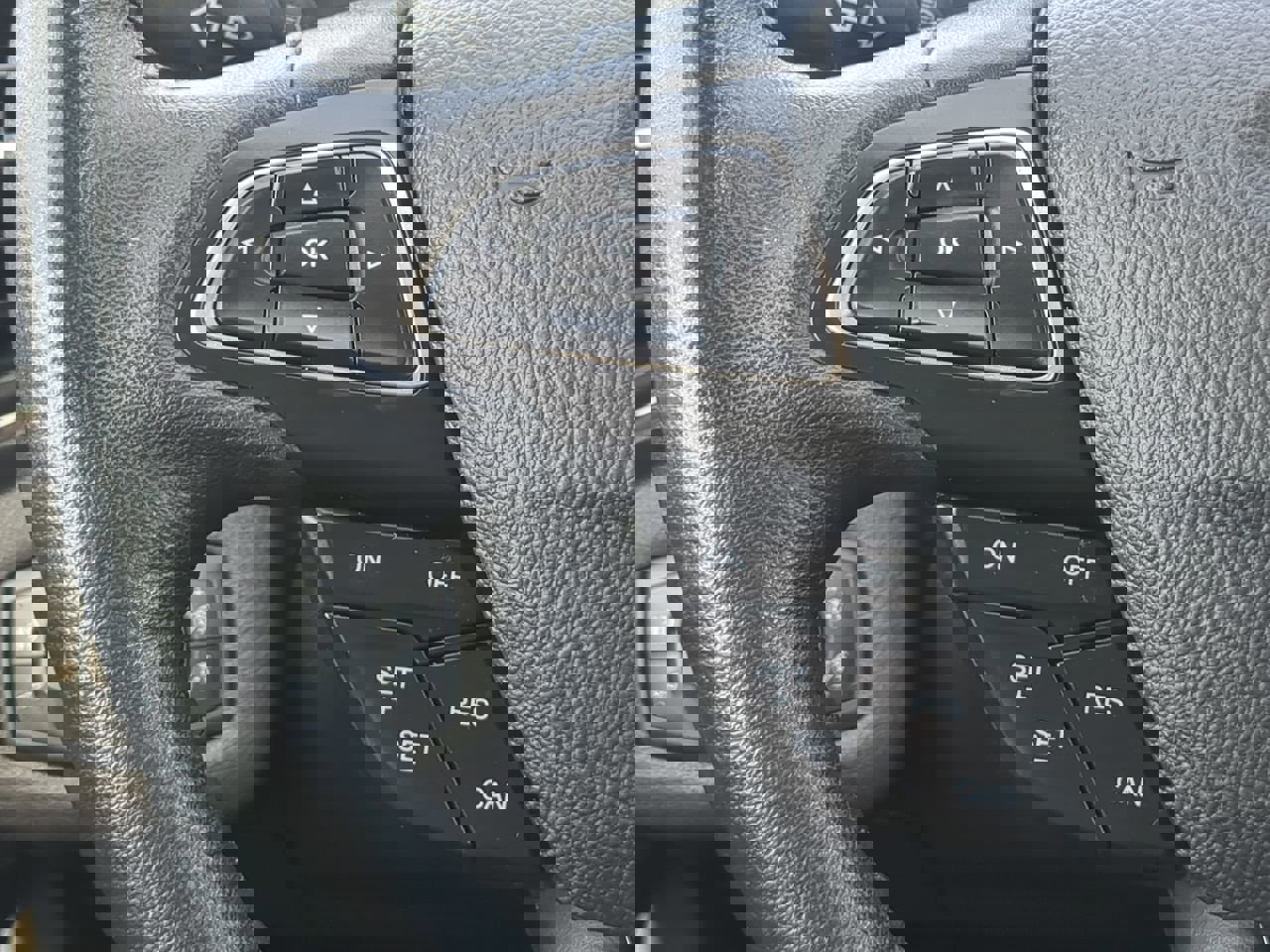 Certified 2018 Ford Escape Titanium image 24