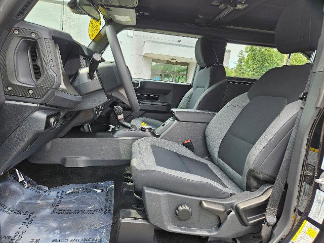 Certified 2025 Ford Bronco 2-Door AWD/4WD image 11