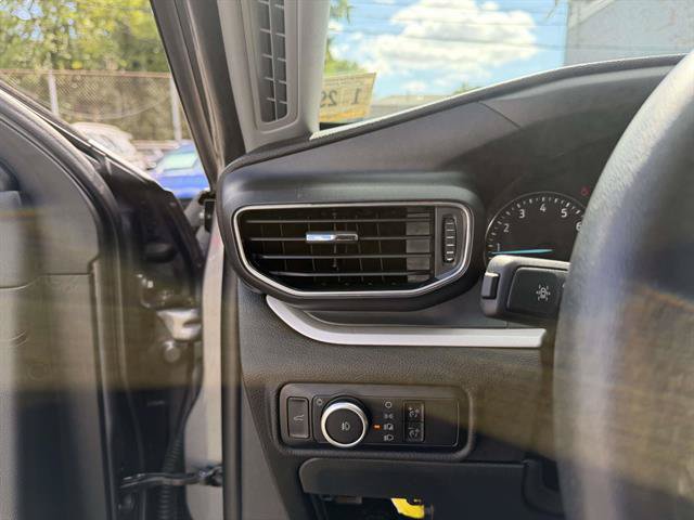 Certified 2023 Ford Explorer XLT w/ Equipment Group 202A AWD/4WD image 7
