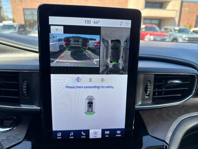 Certified 2022 Ford Explorer Platinum w/ Equipment Group 601A image 25