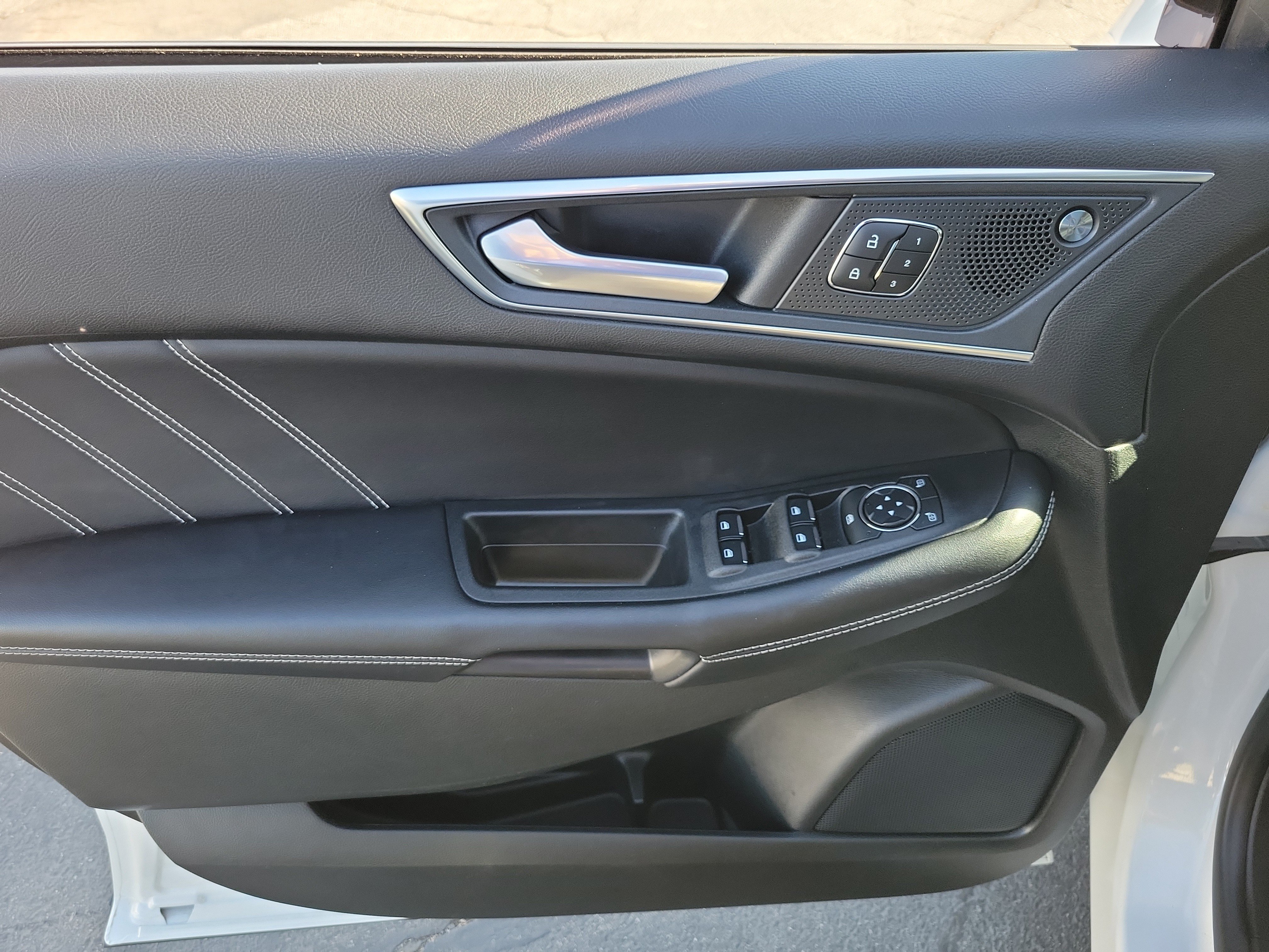Certified 2023 Ford Edge ST w/ Equipment Group 401A AWD/4WD image 11