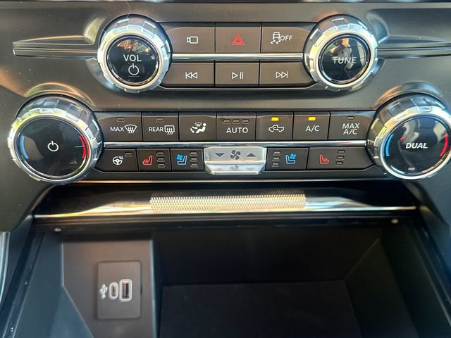 Certified 2025 Ford F150 Lariat AWD/4WD image 33