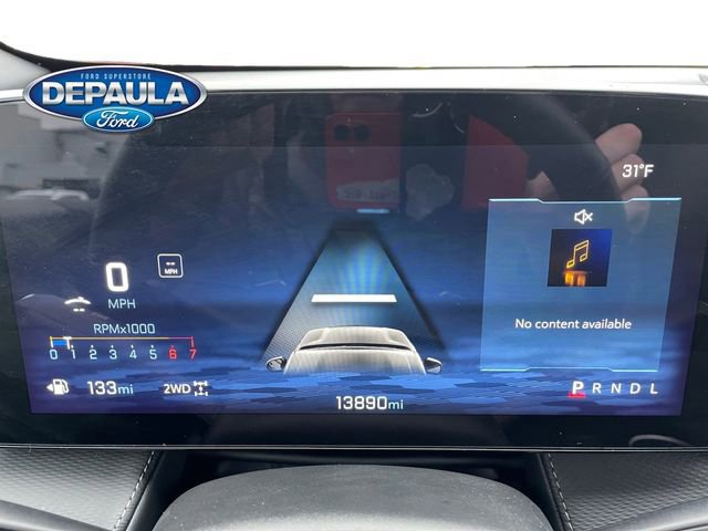 Used 2025 Chevrolet Equinox LT w/ Convenience Package II image 7