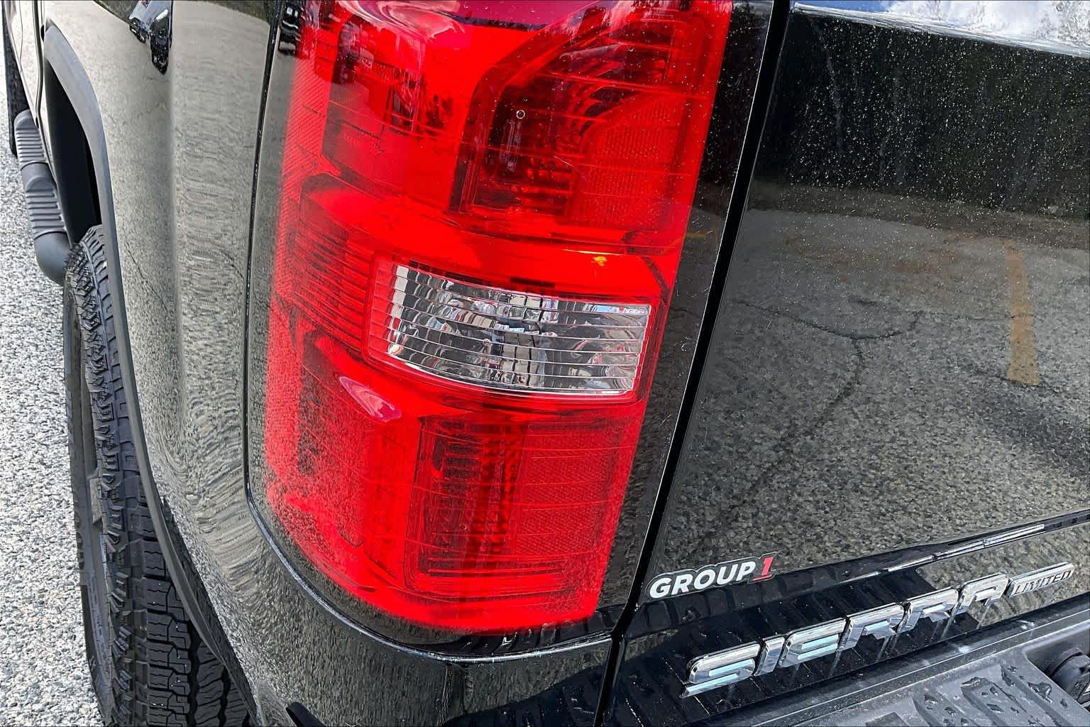 Used 2019 GMC Sierra 1500 Limited w/ Elevation Edition AWD/4WD image 28