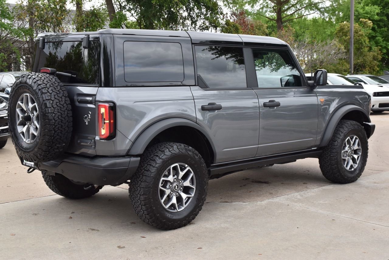 Certified 2025 Ford Bronco Badlands image 9