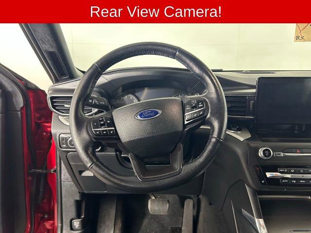 Certified 2020 Ford Explorer XLT w/ Equipment Group 202A image 9