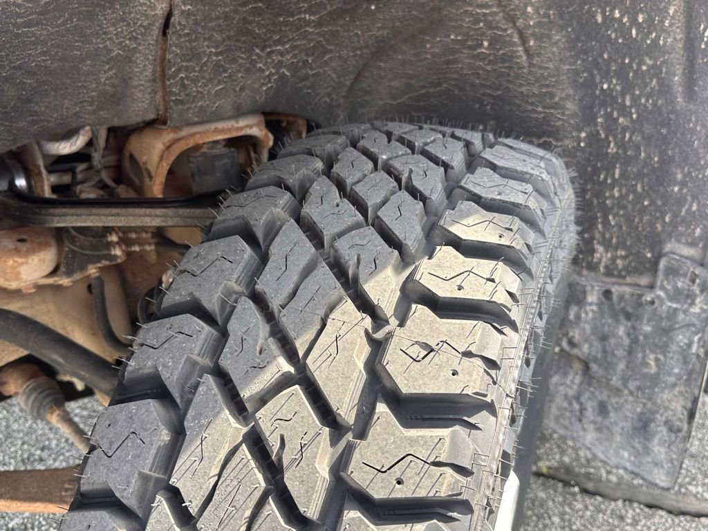 Used 2020 Chevrolet Silverado 3500 LT image 9