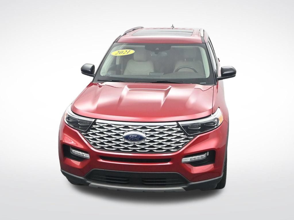 Certified 2021 Ford Explorer Platinum w/ Equipment Group 601A AWD/4WD image 31