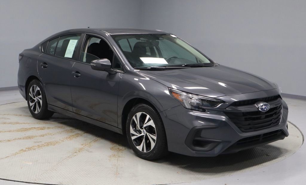 Used 2025 Subaru Legacy Premium image 7