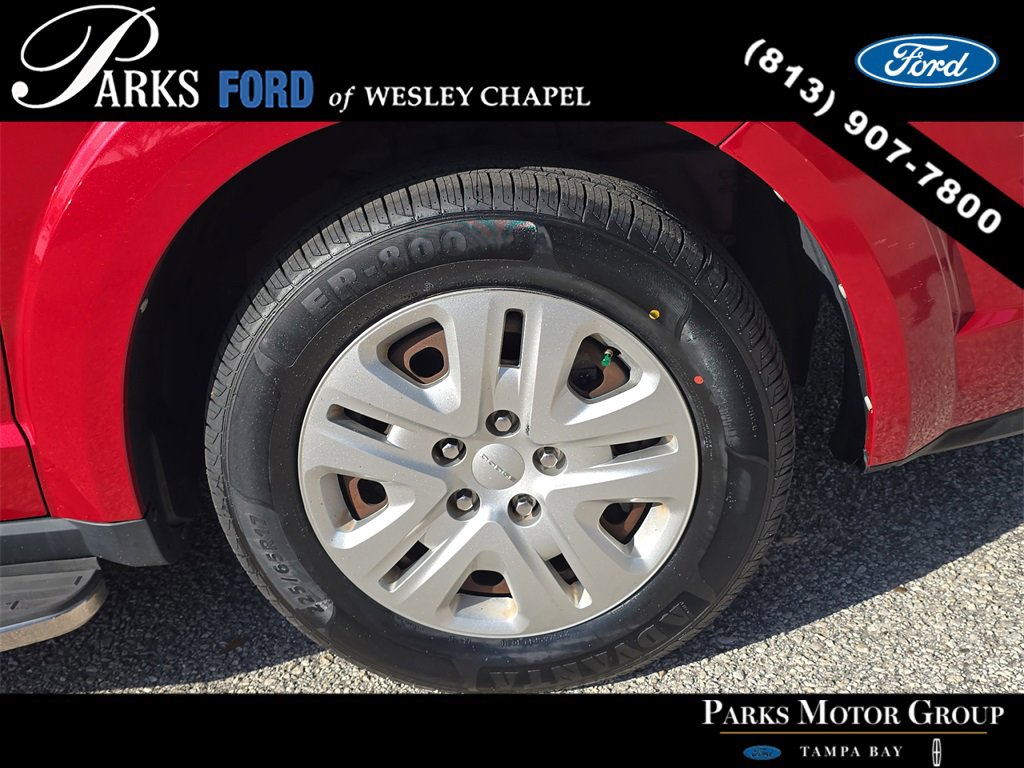 Used 2018 Dodge Journey SE image 31