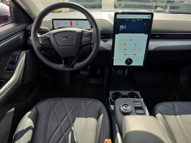 Certified 2022 Ford Mustang Mach-E Select w/ Comfort/Technology Package RWD image 18