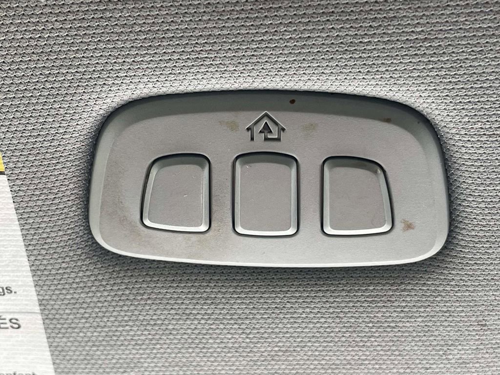 Certified 2021 Ford Explorer Limited w/ Equipment Group 301A image 29