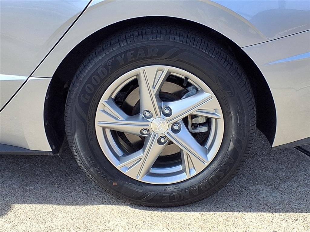 Used 2021 Hyundai Sonata SE image 30