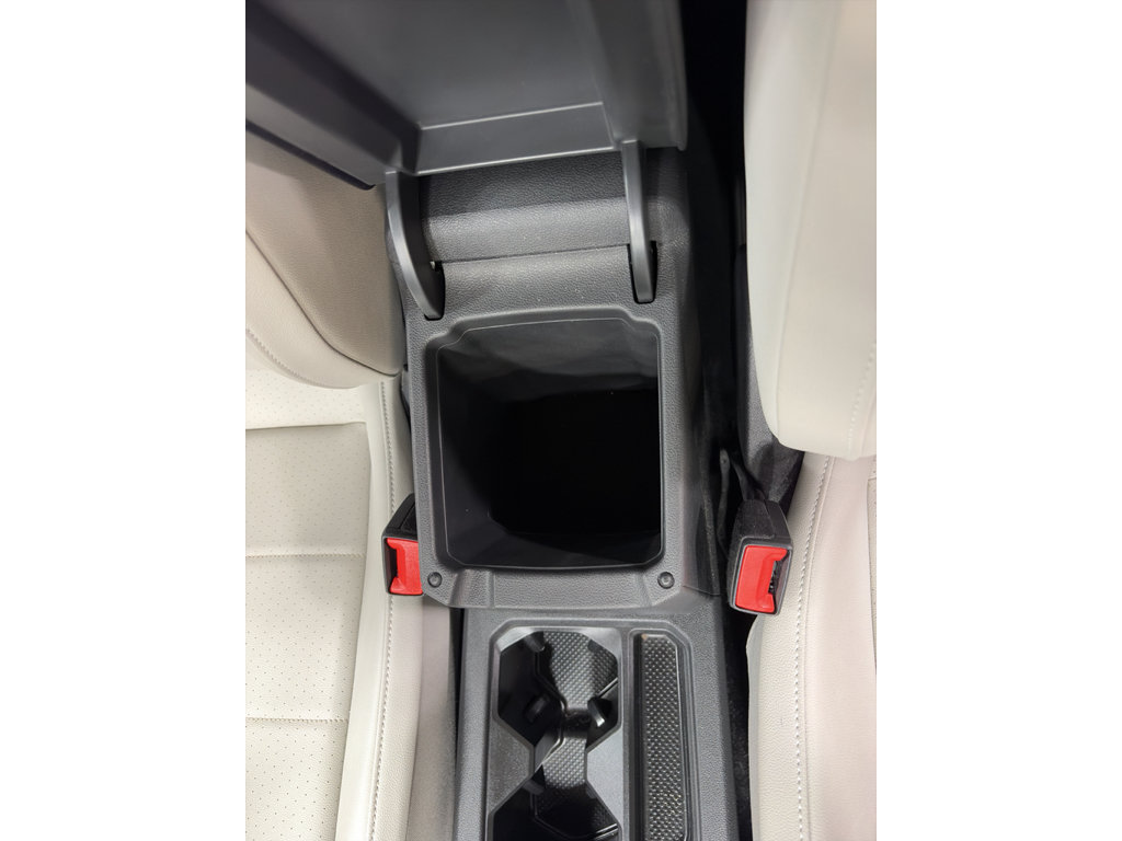 Used 2021 Volkswagen Tiguan SE AWD/4WD image 17