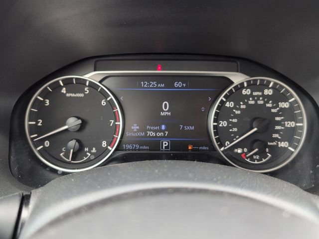 Used 2025 Nissan Altima 2.5 SV FWD image 29