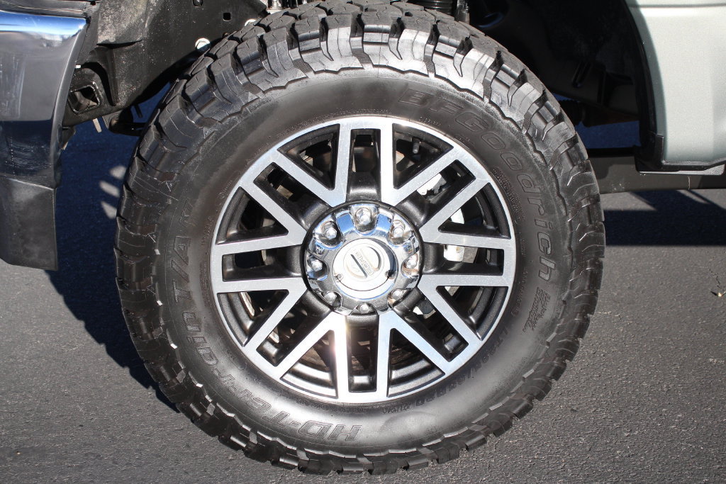 Certified 2019 Ford F350 Lariat w/ Lariat Ultimate Package AWD/4WD image 13