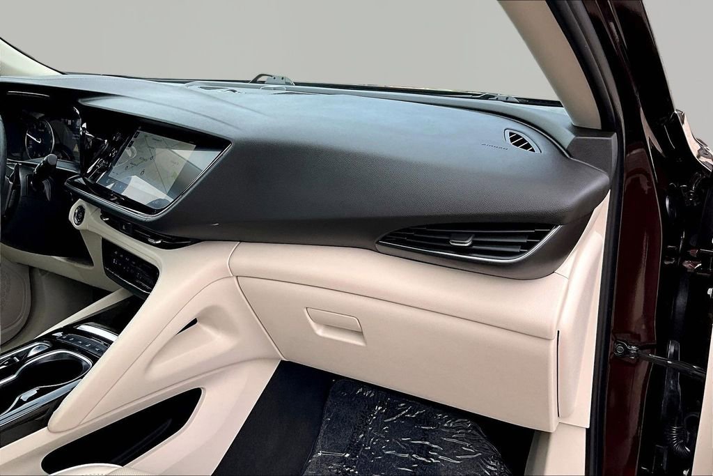 Used 2023 Buick Envision Avenir AWD/4WD image 17