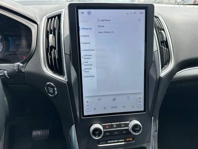 Certified 2022 Ford Edge Titanium AWD/4WD image 16