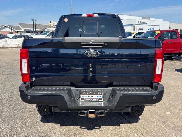 Certified 2022 Ford F250 Lariat w/ Tremor Off-Road Package image 4