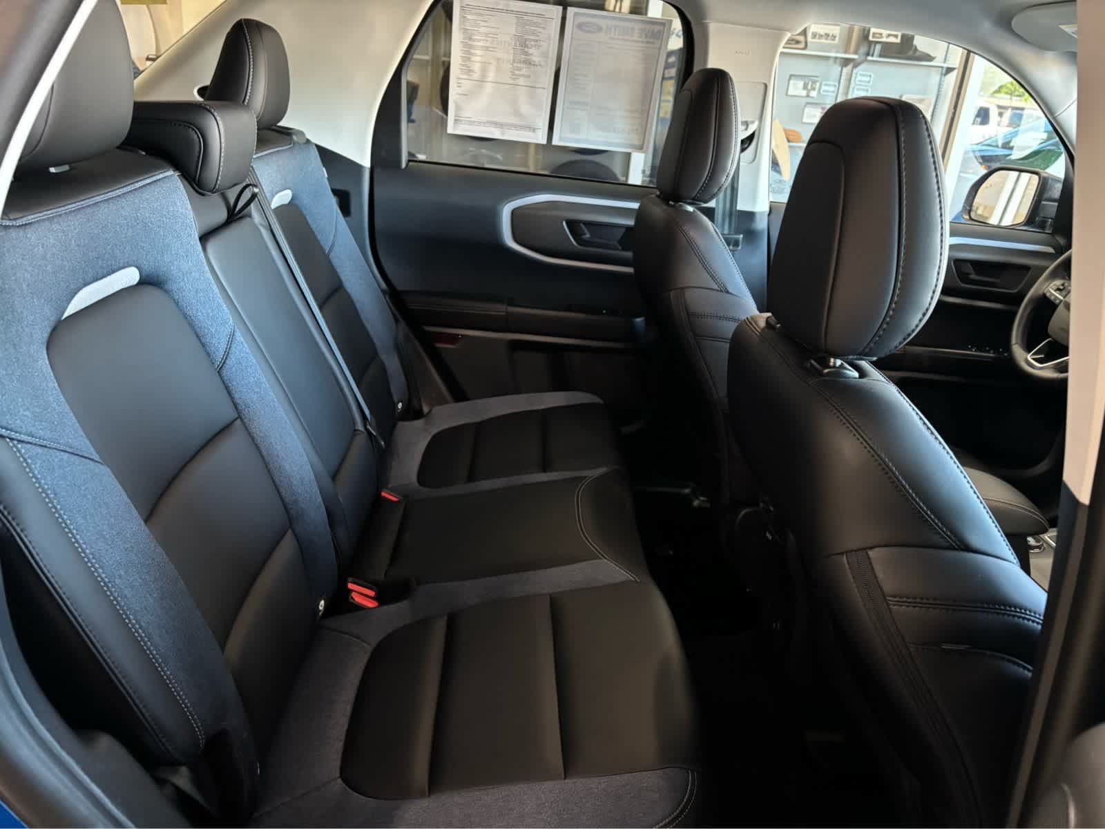 Certified 2025 Ford Bronco Sport Outer Banks w/ Outer Banks Tech Package+ AWD/4WD image 44