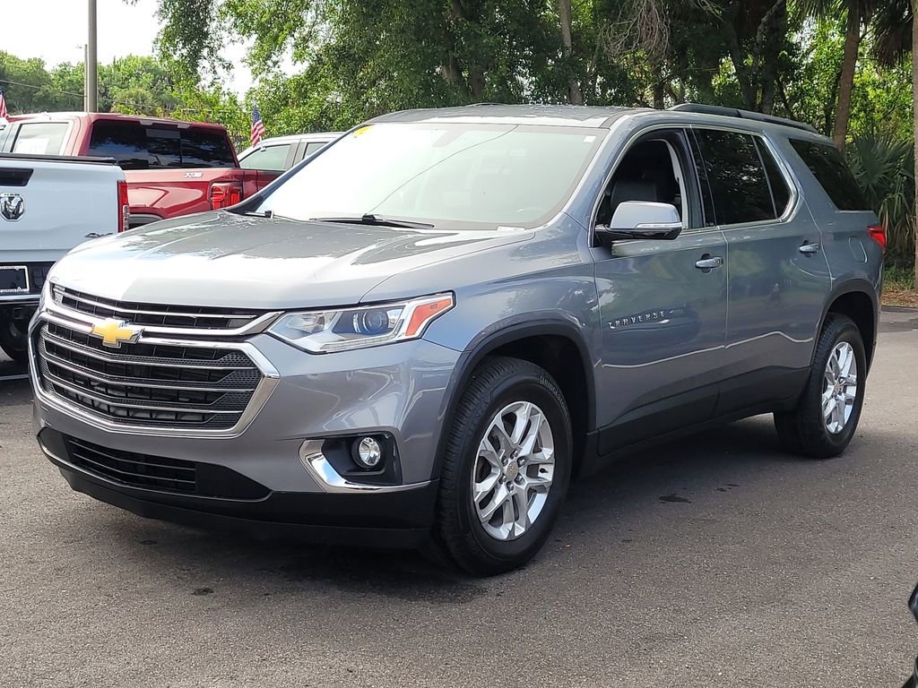 Used 2019 Chevrolet Traverse LT FWD image 2
