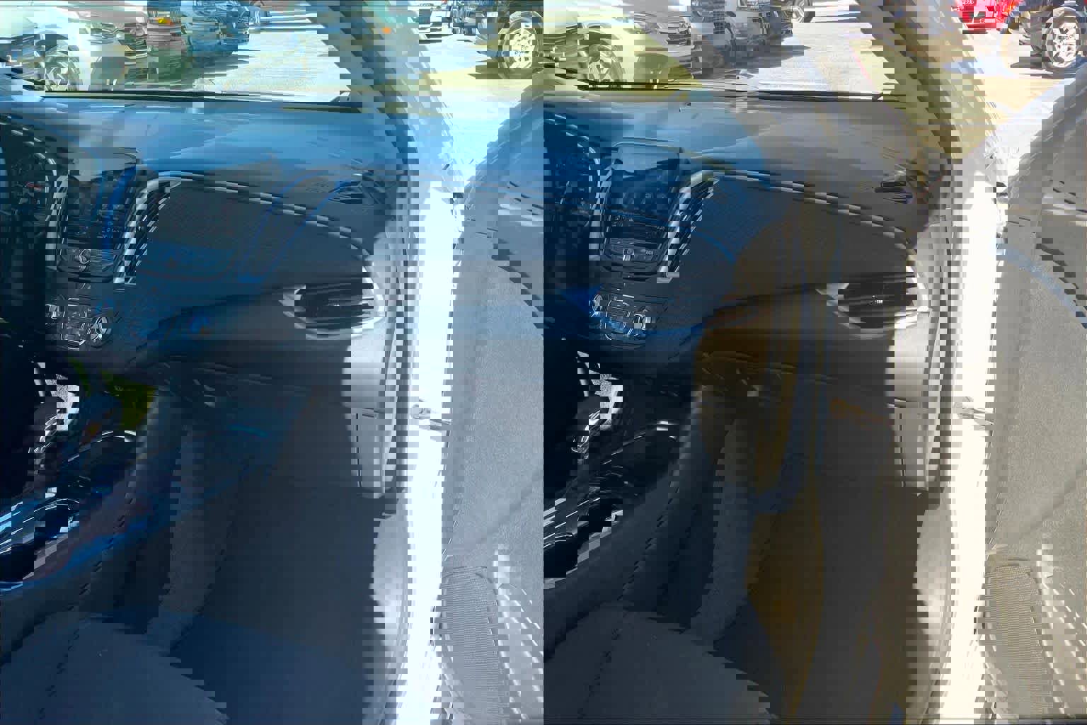 Used 2023 Chevrolet Malibu LT image 18