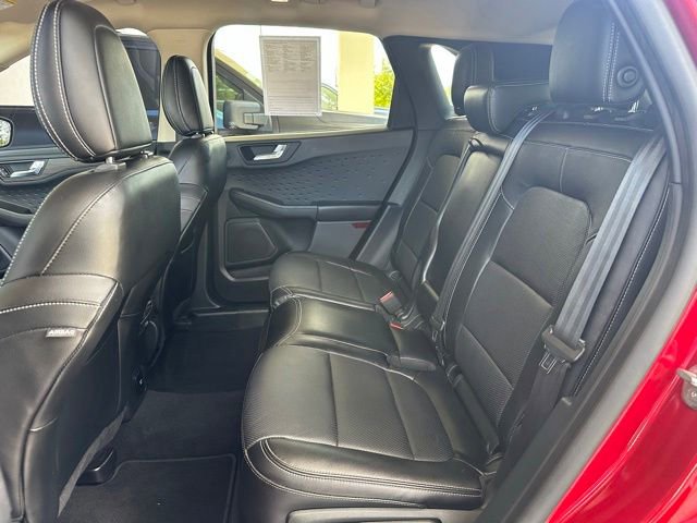 Certified 2020 Ford Escape Titanium FWD image 14