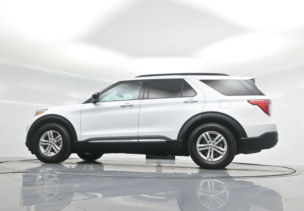 Certified 2021 Ford Explorer XLT image 55