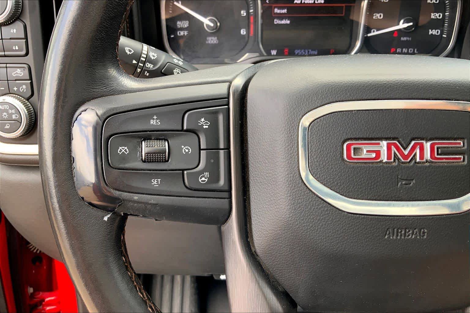 Used 2021 GMC Sierra 1500 AT4 w/ AT4 Premium Package AWD/4WD image 24