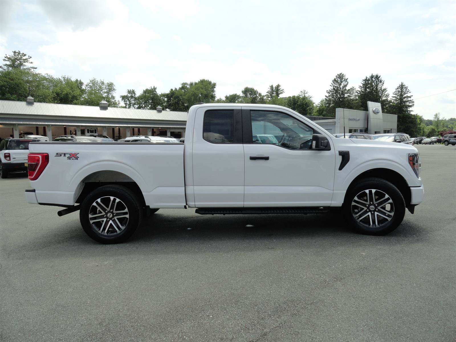 Certified 2023 Ford F150 XL w/ STX Appearance Package AWD/4WD image 4