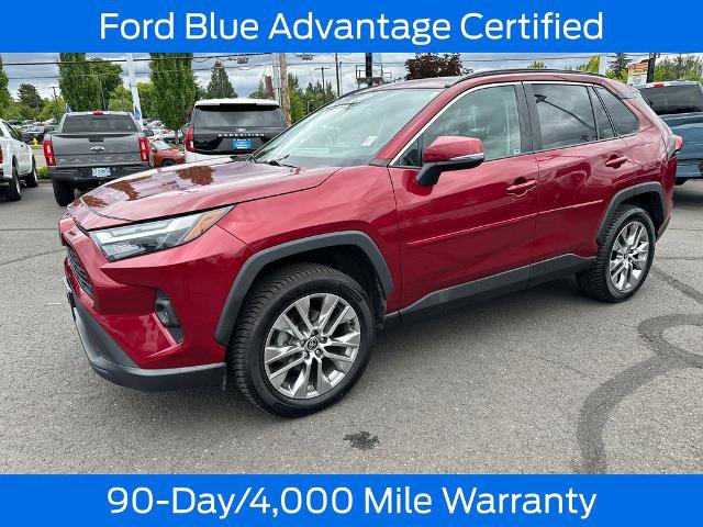 Used 2022 Toyota RAV4 XLE Premium FWD image 3